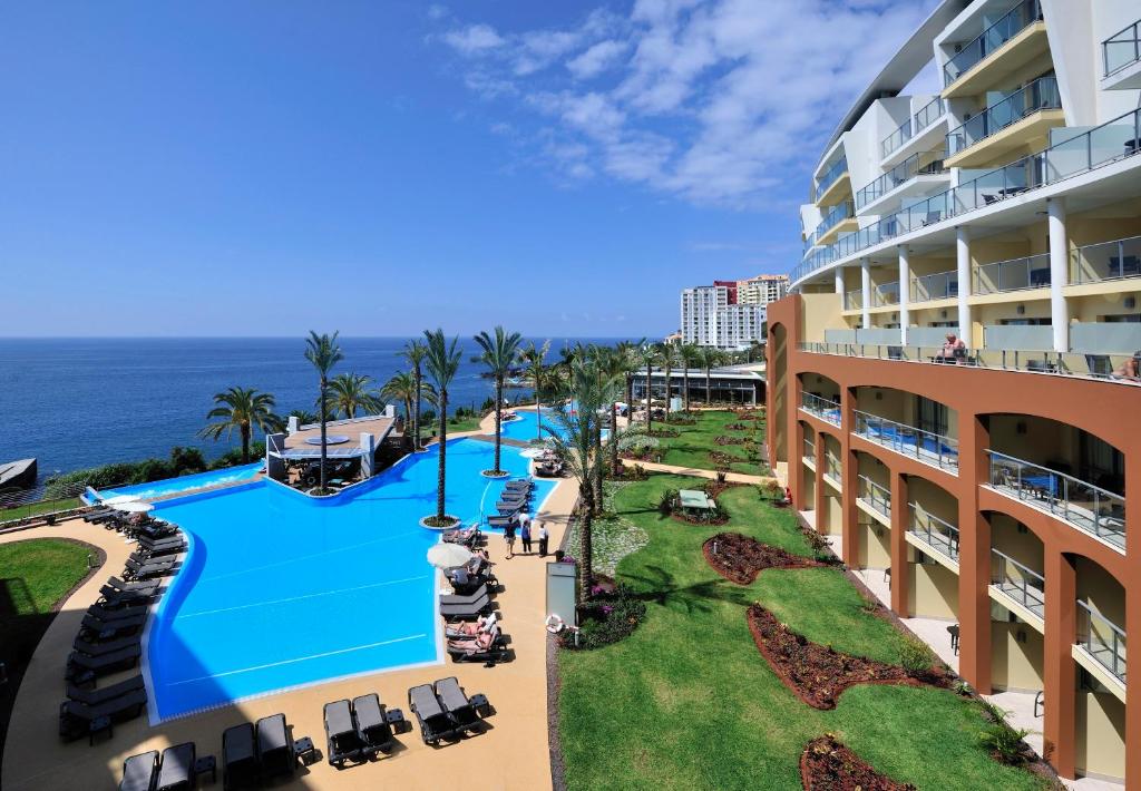 Pestana Promenade Ocean Resort