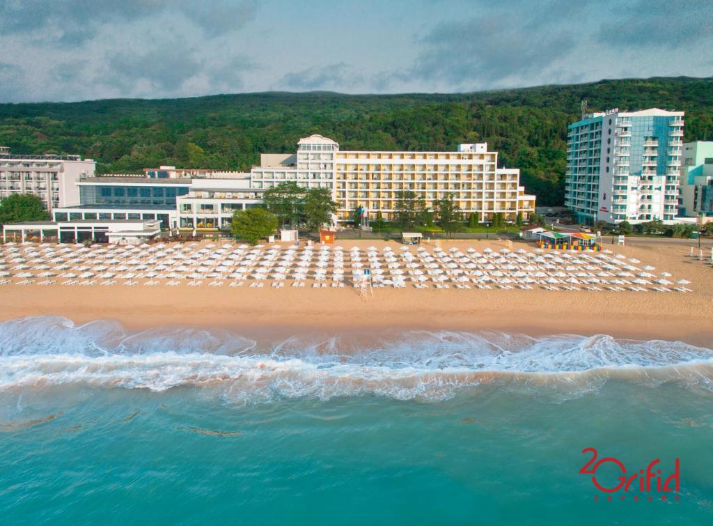 Grifid Encanto Beach