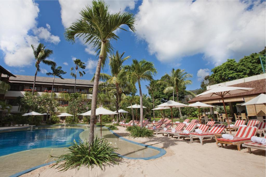 Blu-Zea Resort by Double Six