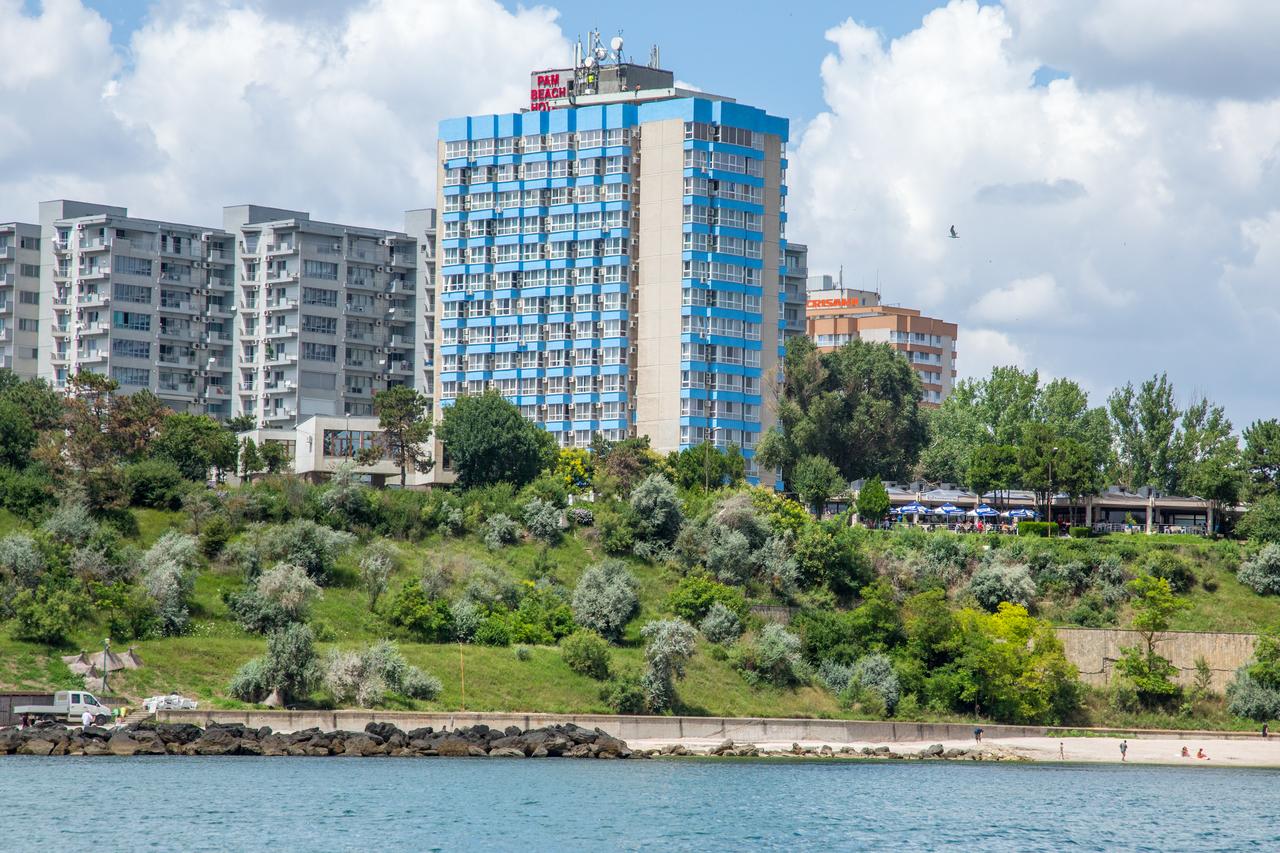 Hotel Pam Beach Resort