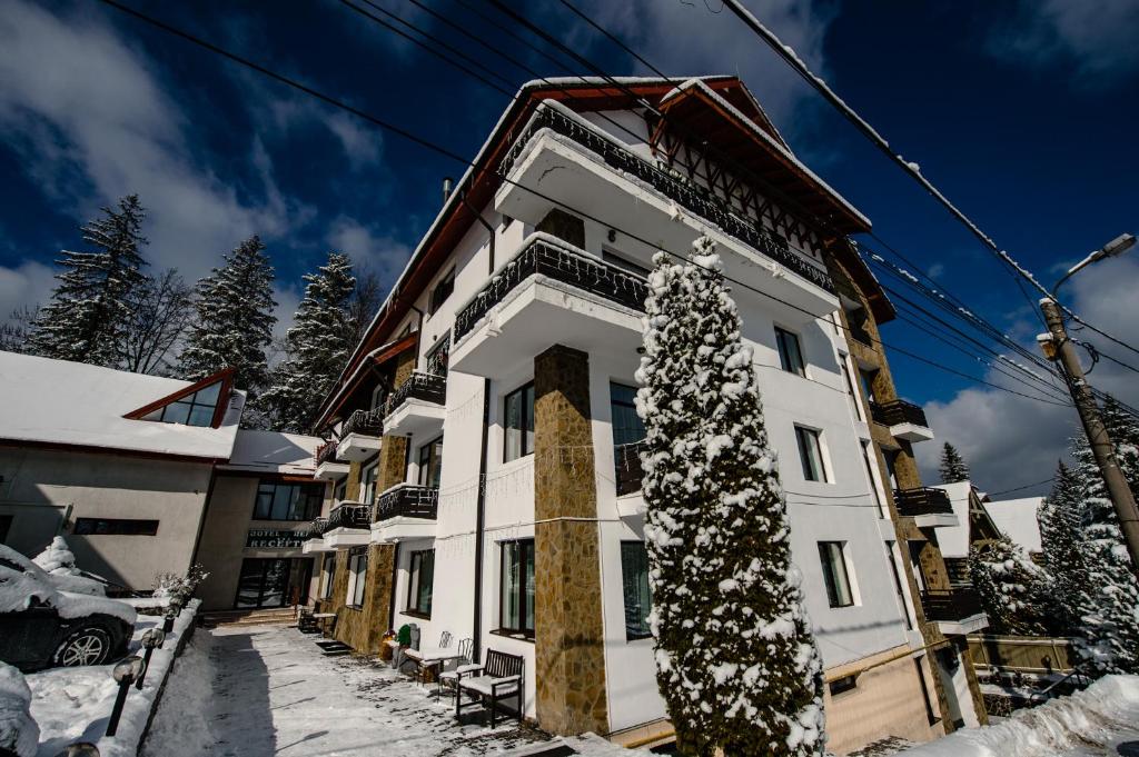 Hotel Hera