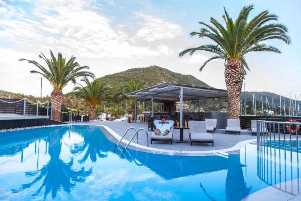 Armonia Luxury Hotel