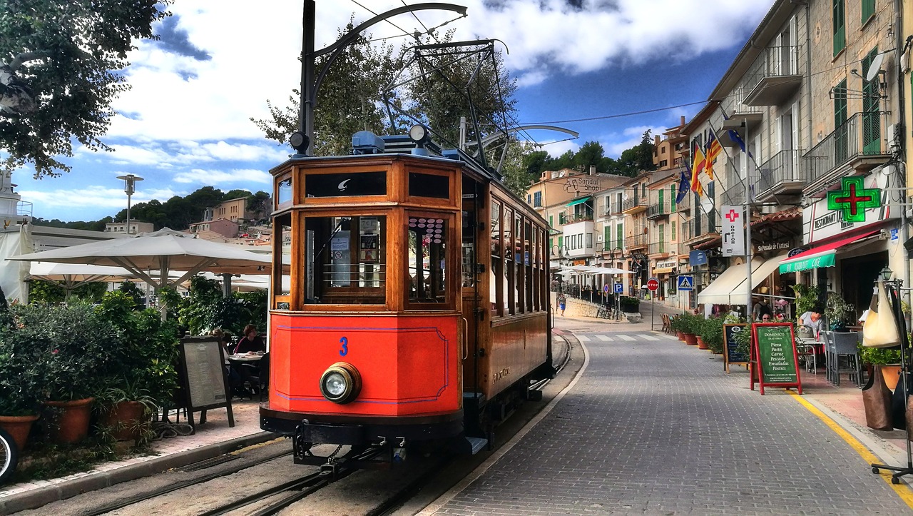 Charter Mallorca - FERGUS Style Soller Beach, cu plecare din Craiova